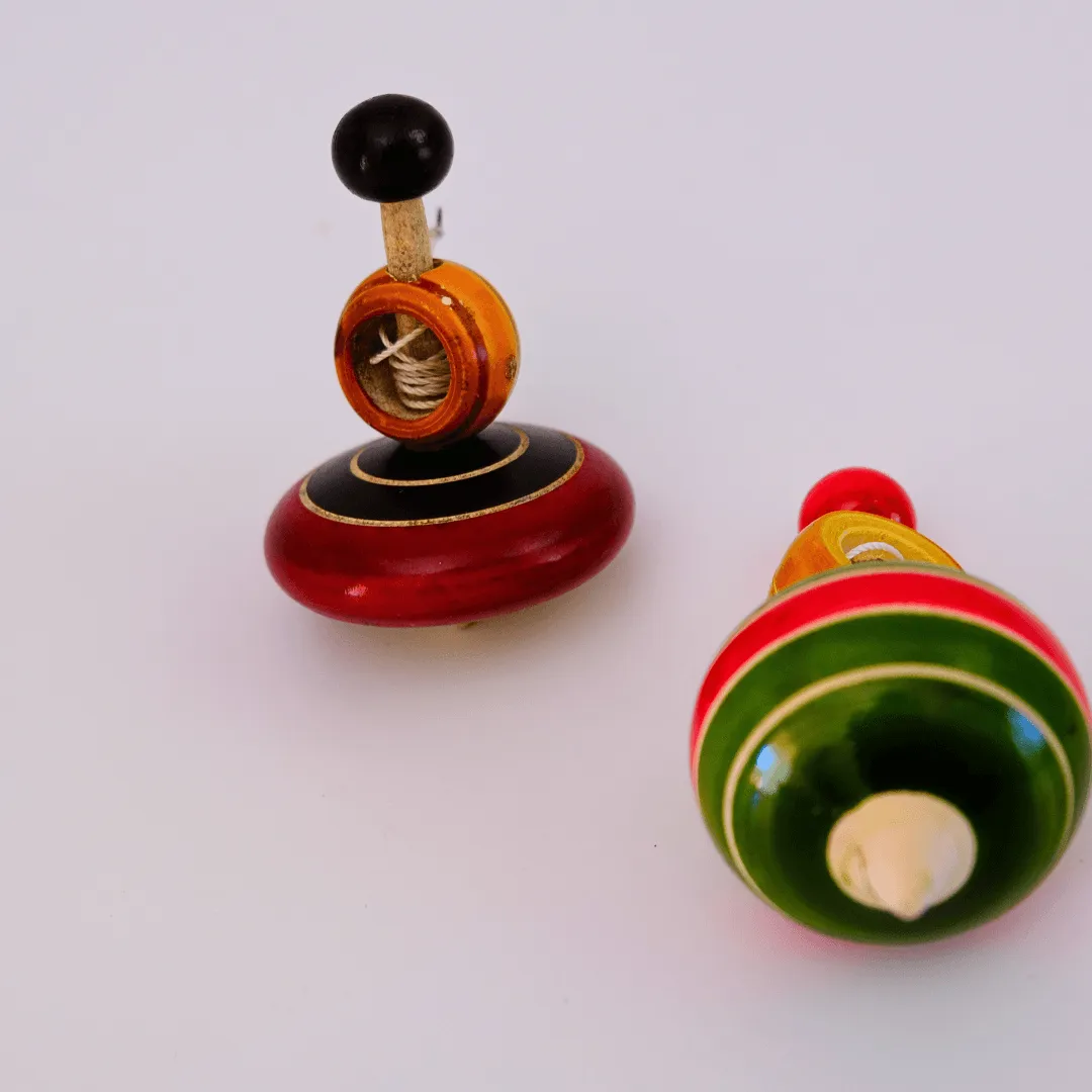 Handmade Small Wooden Spinning Top (Random Color)