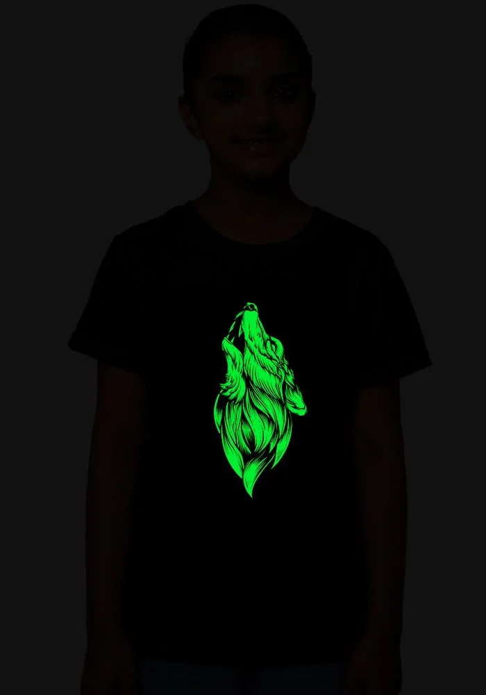 Hauling Wolf Glow Sr Kids T-Shirt