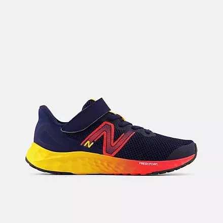 Children's Athletic Shoes for Preschool with Team Color in Navy and Red