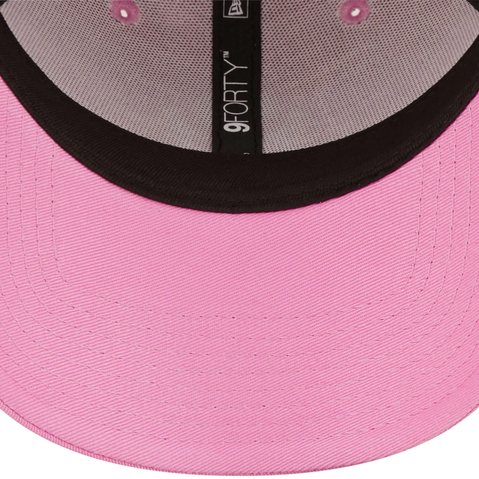 New Era Kids New York Yankees MLB 9FORTY Strapback Cap - Pink